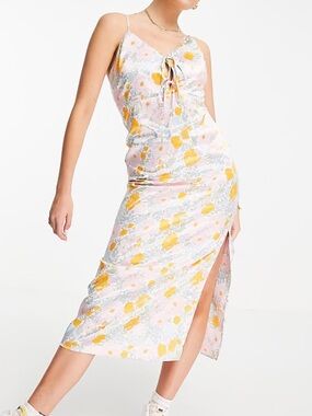 < Topshop Tall Floral Satin Slip Midi Dress >